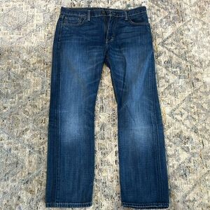 Men’s Levi’s blue jeans 513 33x30